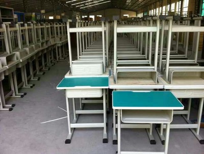 彩色美術拼接桌 解鎖學生閱覽室與培訓室的創意空間